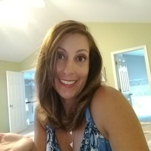 Meet your Posher, Debra